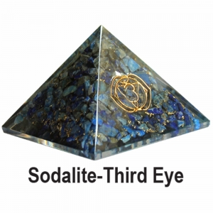 Orgone Pyramid - Third Eye Chakra Sodalite 4cm