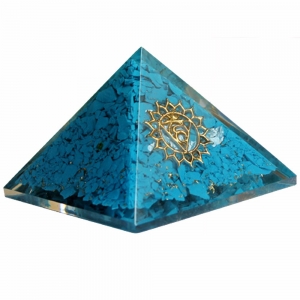40% OFF - Orgone Pyramid - Throat Chakra Turquoise 4cm