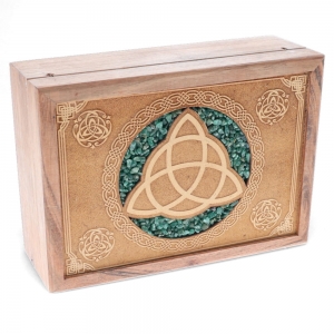 WOODEN BOX - Triquetra with Green Aventurine 12cm X 17cm