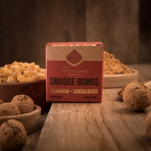 Smudge Bomb Premium - Frankincense and Sandalwood 8pcs